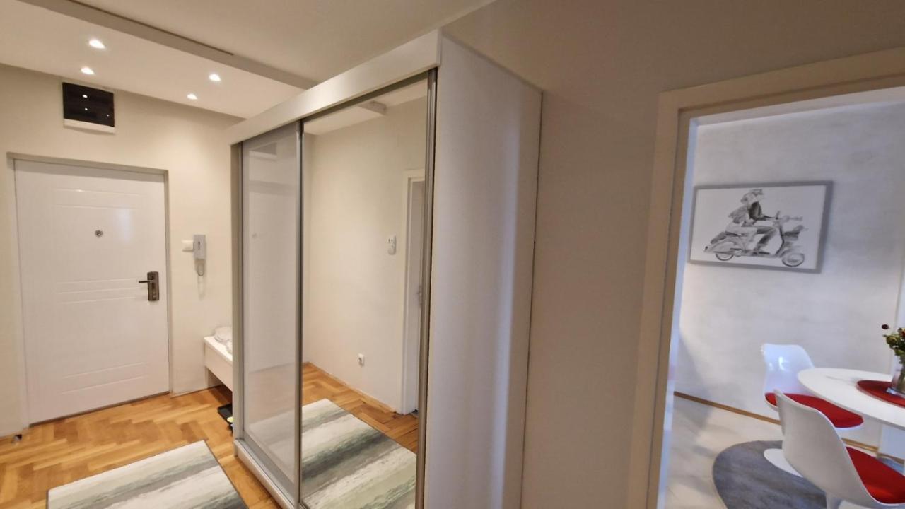 Lux Apartman Ava NagyNagykikinda Kültér fotó